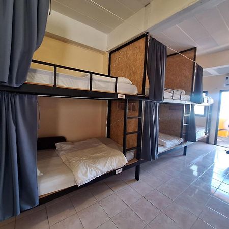 Dk1Hostel Csaveng-part Kültér fotó